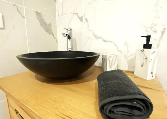 Bricka - 200m To The Beach, Parking, Clim, Terrace *