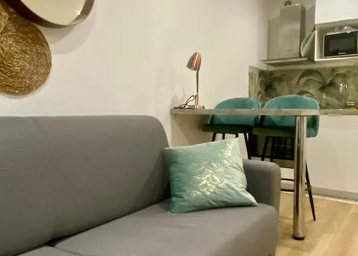 Apartment Bricka - 200m To The Beach, Parking, Clim, Terrace *